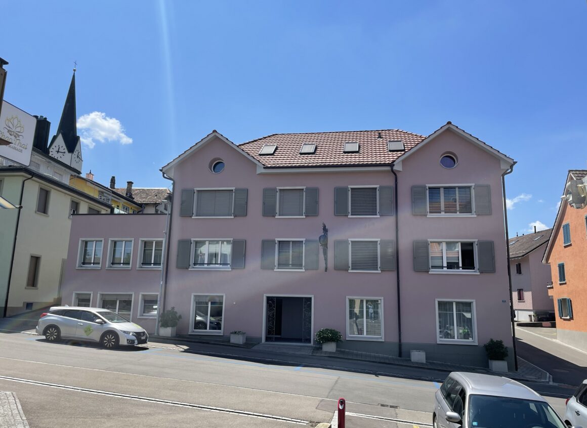Ersatzneubau Falken 11-Familienhaus mit Gewerbe, Hauptstrasse, Aadorf (ehemals Restaurant Barone) (Komplettabbruch und Wiederaufbau historisches Gebäude im Dorfkern infolge Brandfall)