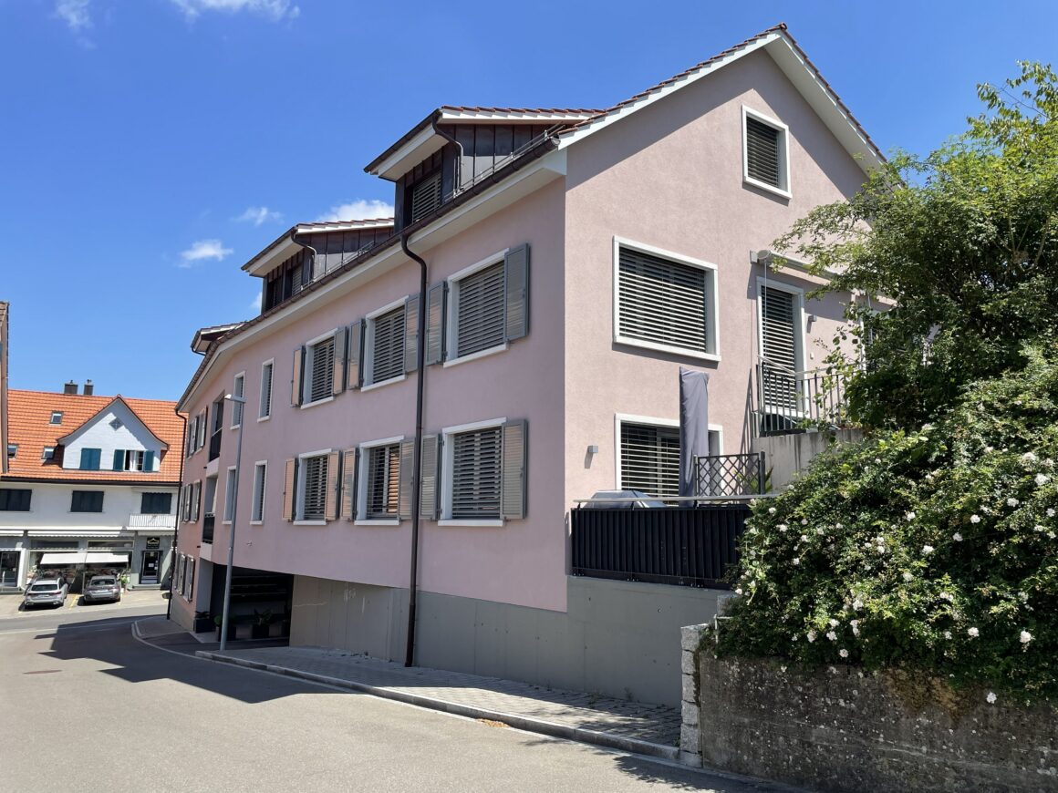 Ersatzneubau Falken 11-Familienhaus mit Gewerbe, Hauptstrasse, Aadorf (ehemals Restaurant Barone) (Komplettabbruch und Wiederaufbau historisches Gebäude im Dorfkern infolge Brandfall)