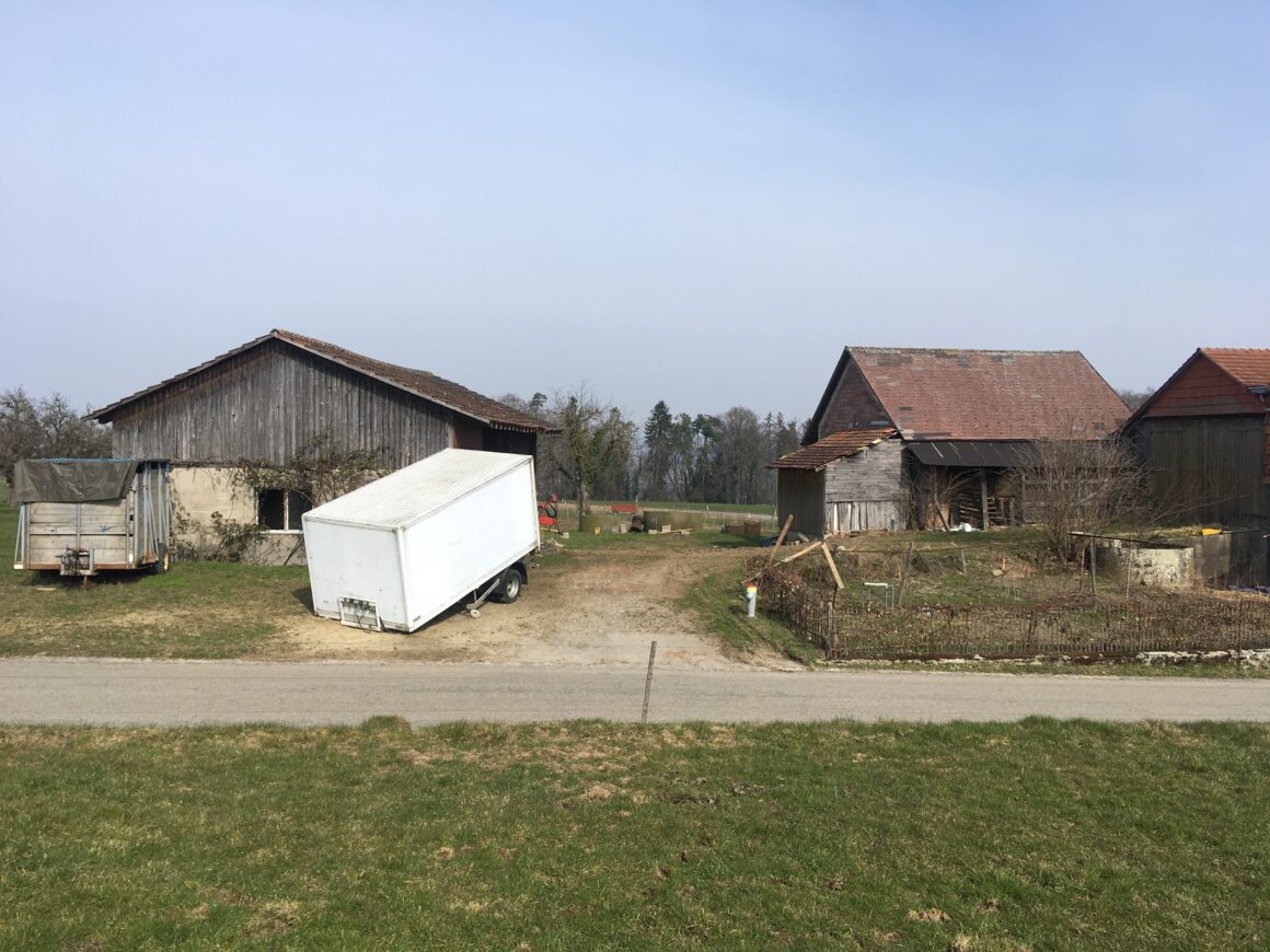 Überbauung Liebensberg, Gemeinde Wiesendangen (Rückbau best. Wohnhaus, Stall und Scheune) Neubau 9 Eigentumswohnungen