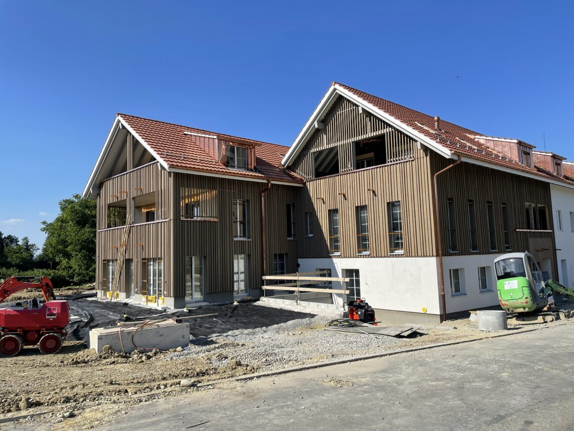 Überbauung Liebensberg, Gemeinde Wiesendangen (Rückbau best. Wohnhaus, Stall und Scheune) Neubau 9 Eigentumswohnungen