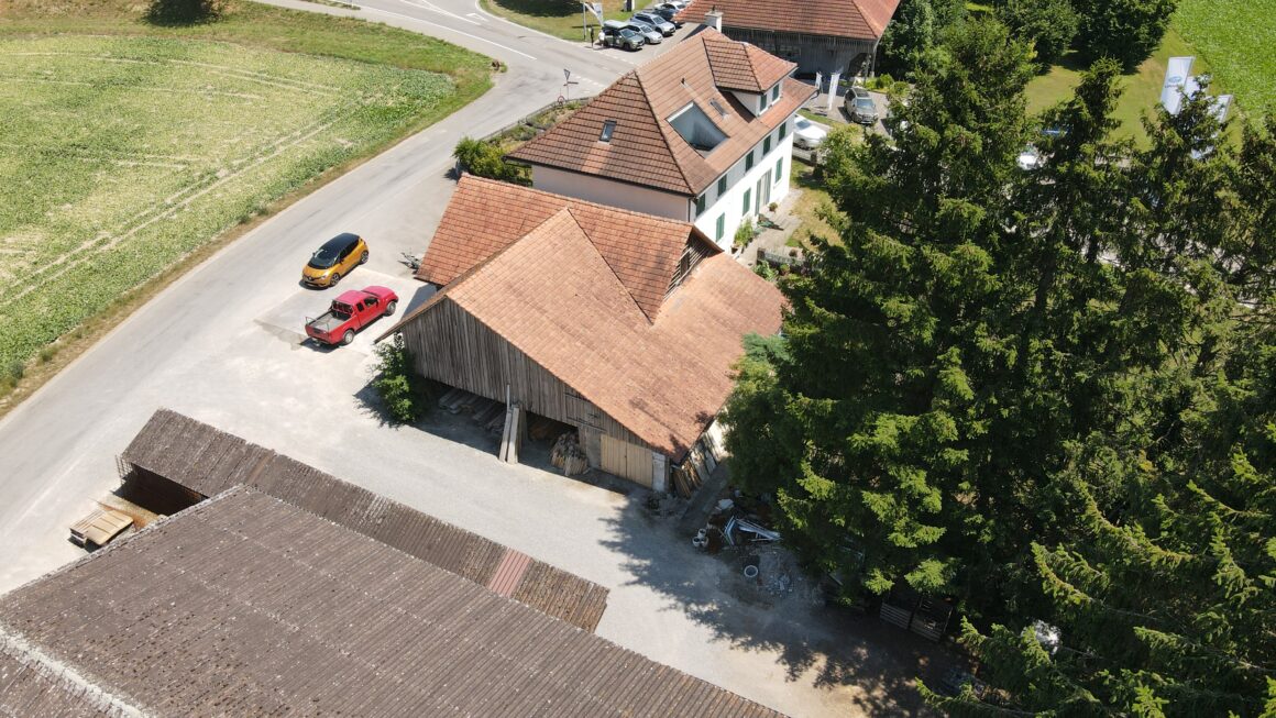 Umbau Wohnhaus mit Einliegerwohnung und Ersatzneubau Magazin in Uesslingen