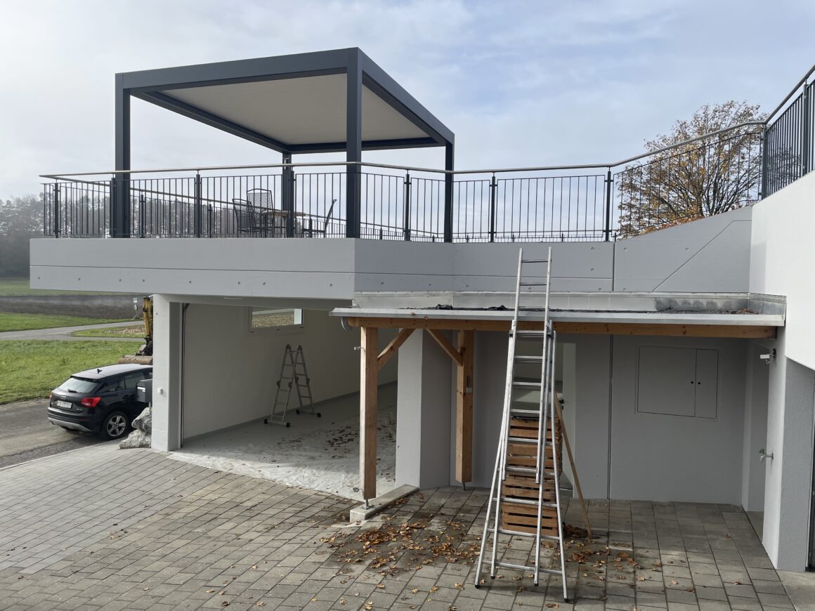 Anbau Garage und Pavillon (Terrassenerweiterung) an best. EFH Buch b. Frauenfeld (Gemeinde Uesslingen-Buch)